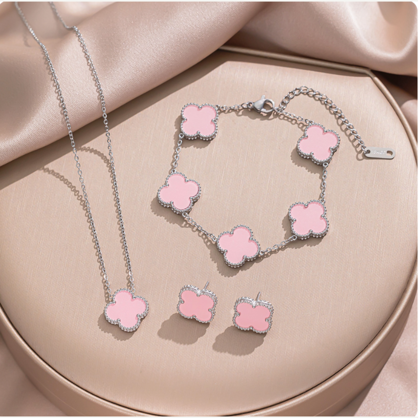Mia's Clover Jewellery Set